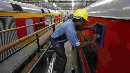 How to Apply for Railway Jobs in 2025 – Step by Step Process How to Apply for Railway Jobs in 2025